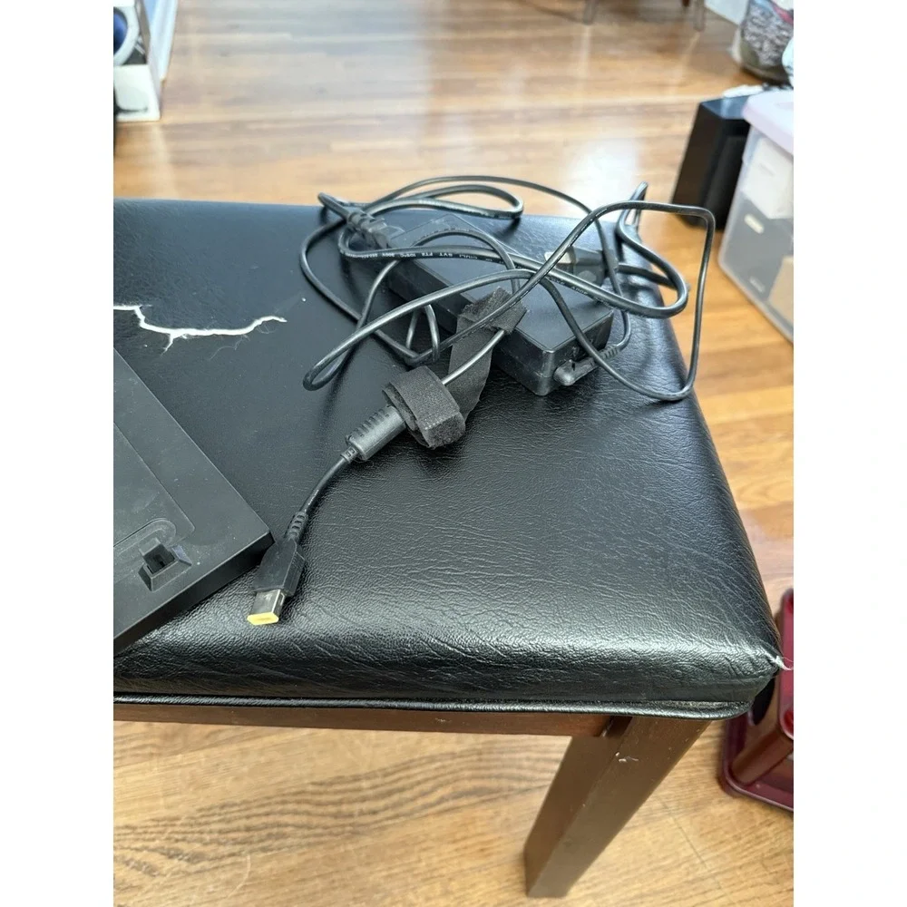 Lenovo ThinkPad Pro Dock 40A1 Port Doking Station With Power Cord